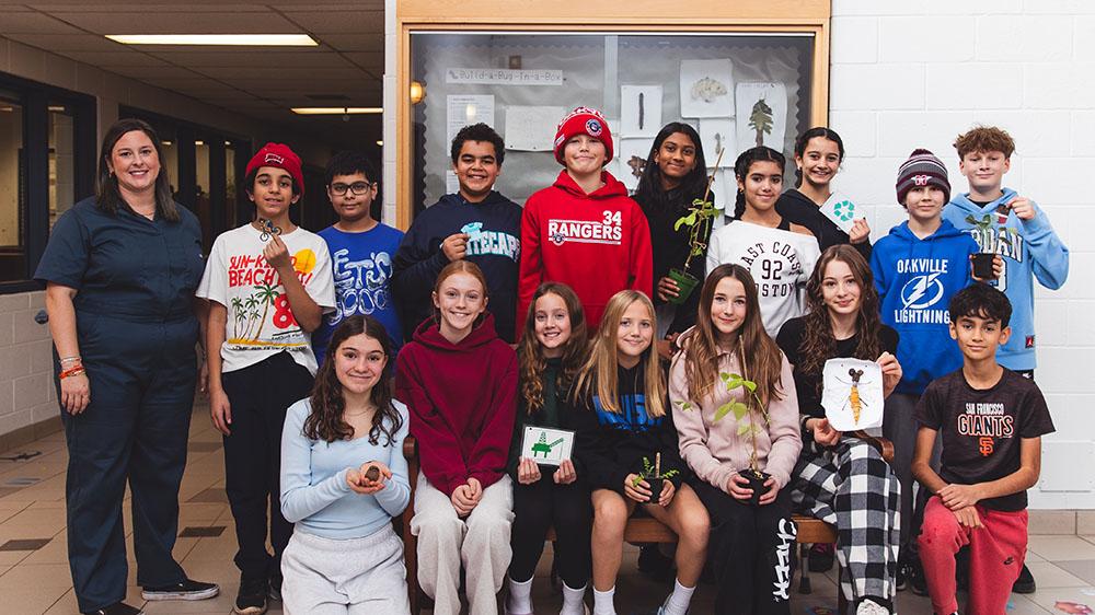 Sarah Lowes and her class posing