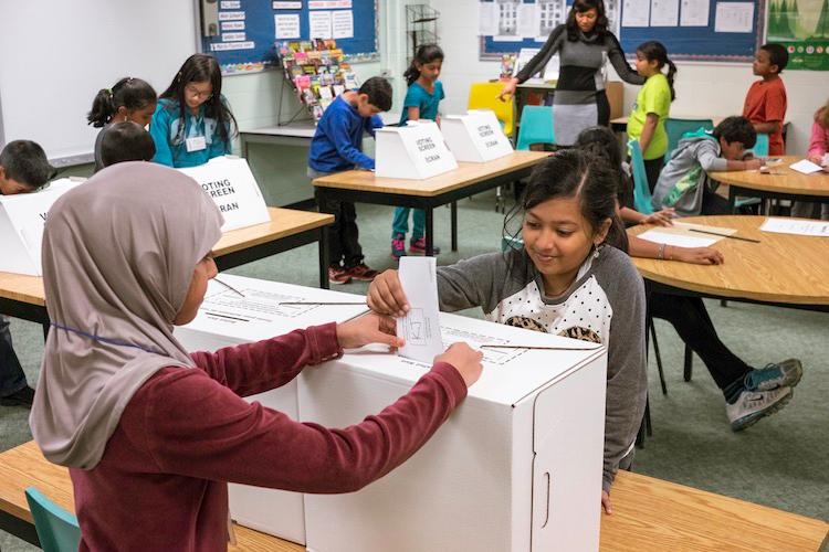 students voting